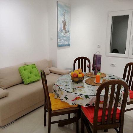 Apartment Marina Komiža Exteriör bild