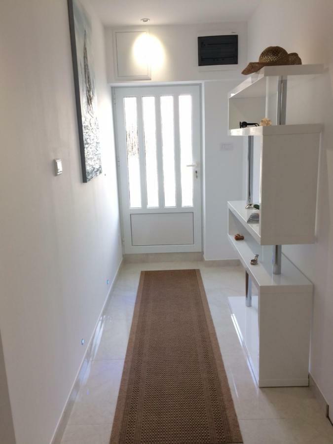 Apartment Marina Komiža Exteriör bild